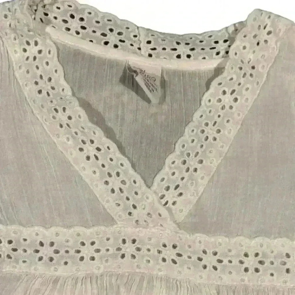 The Children's Place Baby Girl White Blouse Flare Sleeves 18-24 Months - Picture 3 of 5